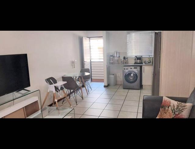 1 BEDROOM PROPERTY TO RENT IN LONEHILL